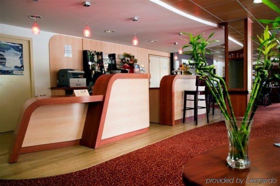 Brit Hotel Agen - L'Aquitaine Le Passage  Exteriör bild