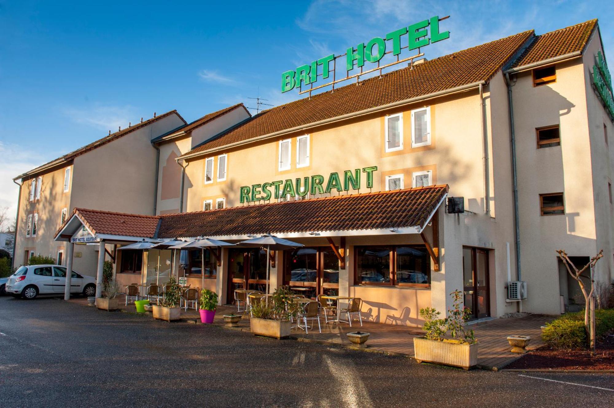 Brit Hotel Agen - L'Aquitaine Le Passage  Exteriör bild
